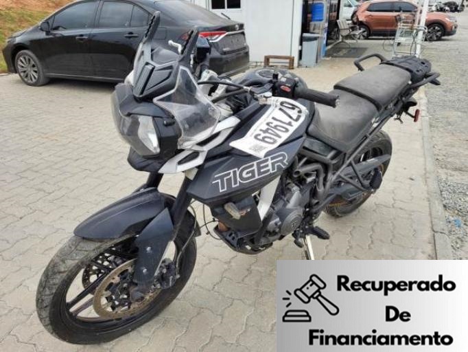 TIGER 800 XRX